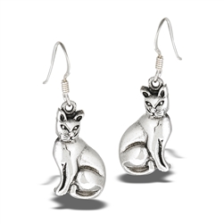 Sterling Silver Comfortable Cat Earring