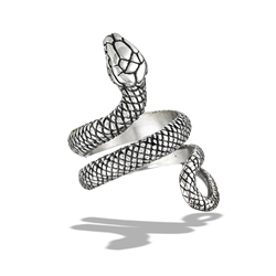 Stainless Steel Snake Ring With Detailed Scale Work