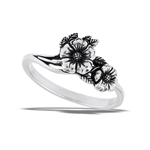 Sterling Silver Double Flower And Leaves Ring